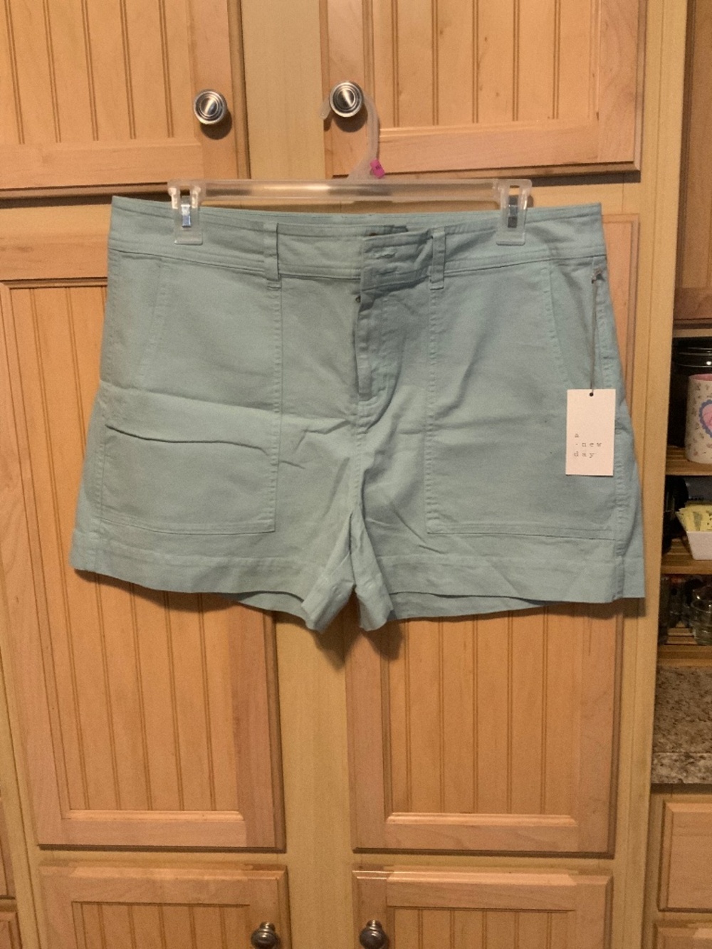 Women’s a new day shorts, nwt size 16